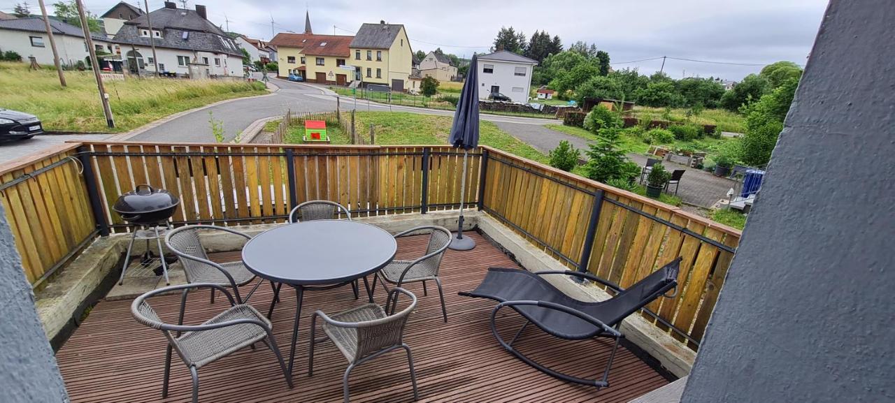 Ferienhaus an See Nohfelden Exterior foto